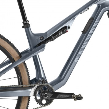 2025 Canyon Lux Trail CF 6 Mountain Bike