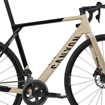 2025 Canyon Ultimate CF SL 7 AXS Road Bike